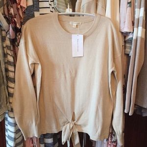 Stevie Hender clothing